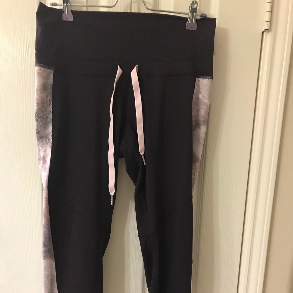 Lululemon work out pants